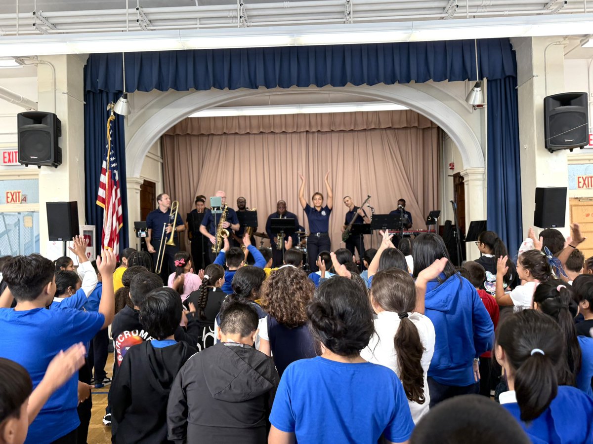 Mrs. O’Malley & Ms. Leoutsakos PS 66Q Class 502 tweet media