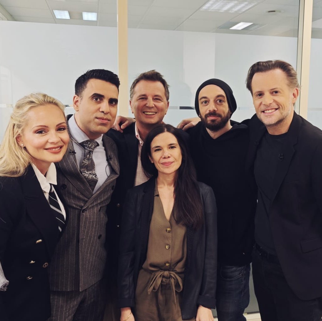 Amélie Ismaïli tweet media