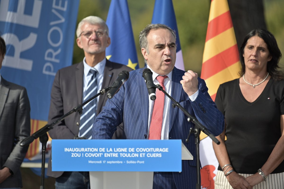 #MobilitéDurable | 🚘 Inauguration de la nouvelle ligne de #covoiturage Toulon–Cuers⤵️
✅Elle permet de se déplacer simplement, sans réservation, avec une indemnisation pour les conducteurs et un coût attractif pour les passagers.
➡Cette réalisation de 2,7M€ a été financée à