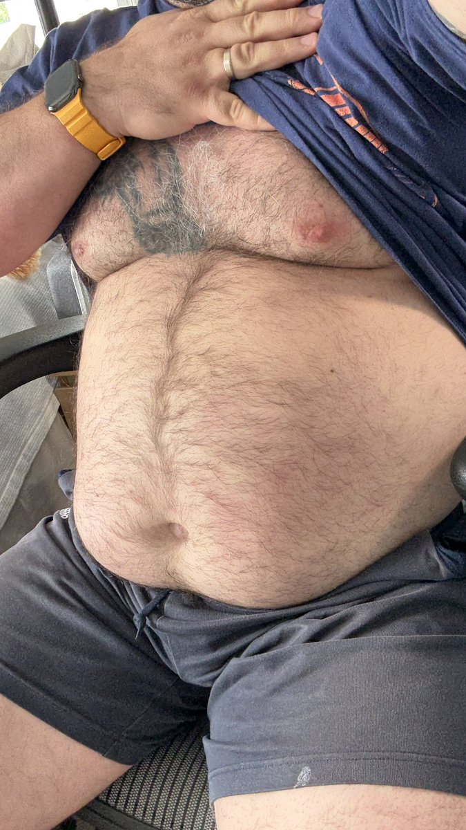 bear4bear79 tweet media