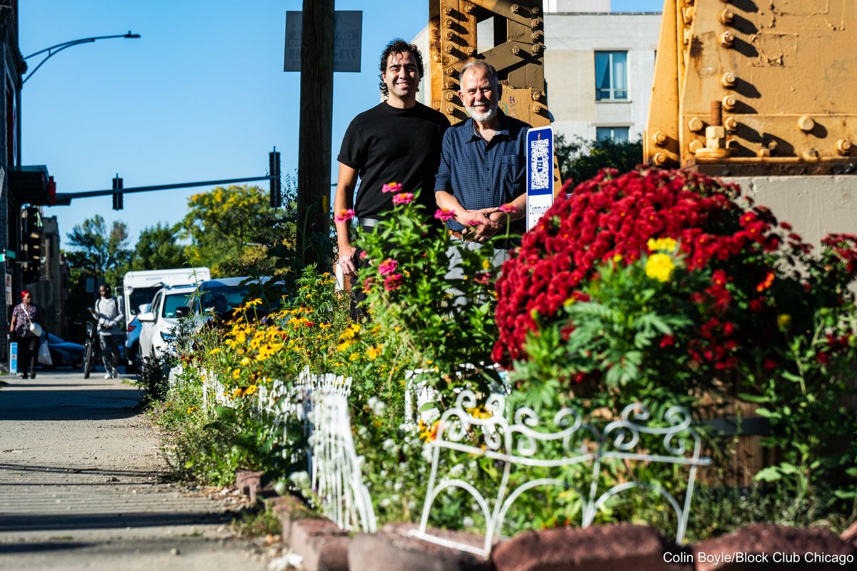 Logan Square Family Turns Run-Down Spot Under The 'L' Into A Community Garden

A local civil engineer hopes his guerrilla gardening inspires others to feel ownership of their neighborhoods.
via Lauren Dixon/<a href="/BlockClubCHI/">Block Club Chicago</a> 
blockclubchicago.org/2025/09/17/log…
