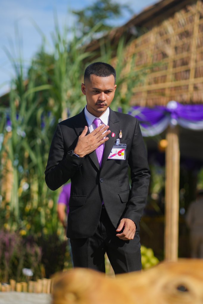 Happy birthday to me. อายุ 26 แล้ว…
 ขอบคุณทุกประสบการณ์ที่ผ่านเข้ามา ไม่ว่าจะสุขหรือทุกข์ มันหล่อหลอมให้เป็นตัวผมในวันนี้ 
ขอให้ปีนี้เป็นปีที่ก้าวไปข้างหน้าอย่างมั่นคง เติบโต และมีความสุขในทุกเส้นทาง ….