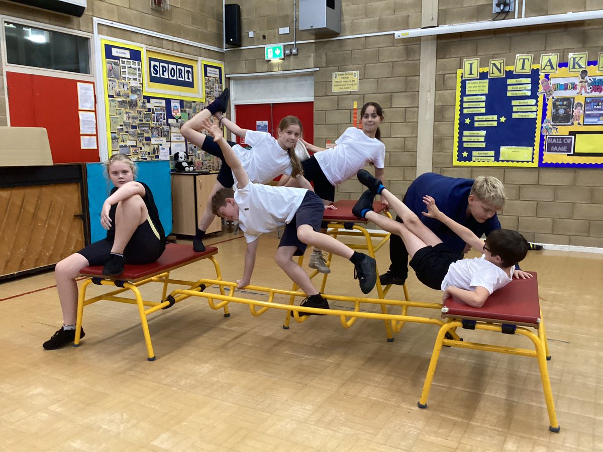 IntakeSchool's tweet photo. Y6W have been exploring travelling over and holding balances on large equipment in #peatintake today. https://t.co/LEQsaV1op2