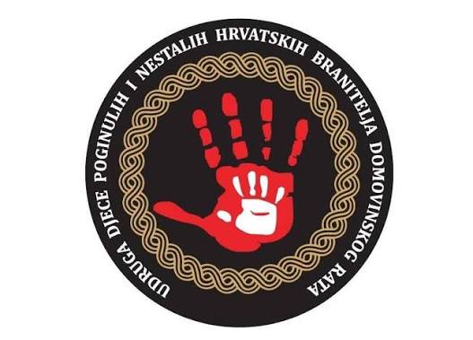 GoranDvd's tweet photo. "Удруга дјеце погинулих и несталих хрватских бранитеља домовинског рата" има занимљив симбол.
"Наша деца"...
Мора да су поносни. Њихови саборци блокадери су нанели Србији о��ромну штету. Наставили су дело хрватских бојовника. Врло, врло успешно.
Као Србин признајем да су нас од новембра до данас урнисали.
Крваве шаке свуда.
Слово "U" су стављали само сакривено. Испунили су све своје планове на које упозоравам 20 година и за то страдам. Запалили Србију. Захваљујући јаловој држави и наивним и глупим Србима који су им се придружили.
"Ustaška se vojska diže,
Osvetnika strašan roj.
Hrabra srca silne ruke,
Nasrće u krvav boj"...