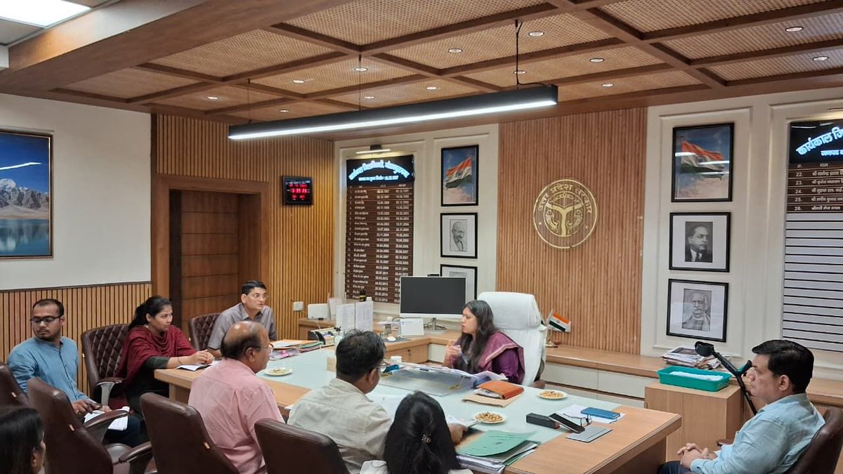 DM NOIDA Gautam Buddha Nagar tweet media