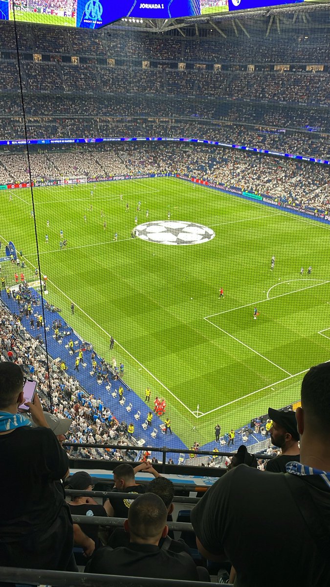 _floowf's tweet image. #RMAOM