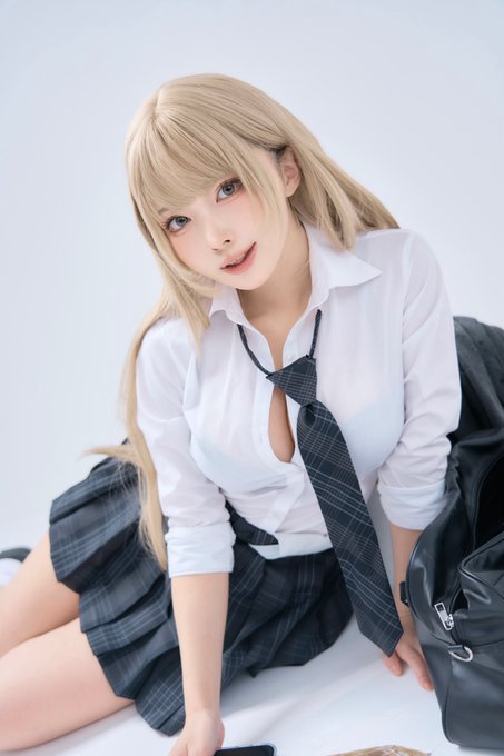 コスプレイヤーシスルのTwitter画像18