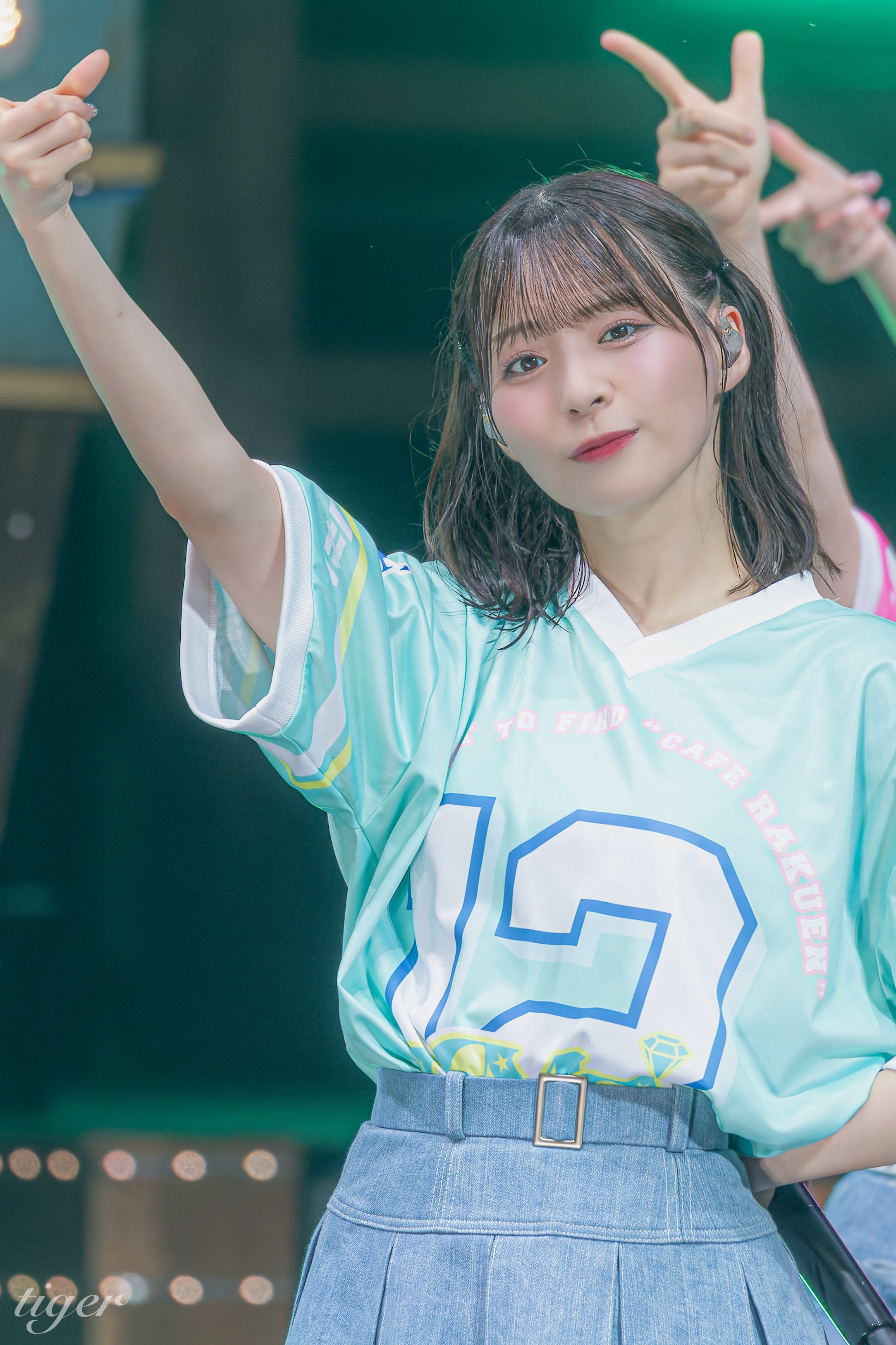 ノイミー　生写真　ユニフォームTシャツ　コンプ　蟹沢萌子　直筆　ヨリ ノイミー 生写真 ユニフォームTシャツ コンプ 蟹沢萌子 直筆