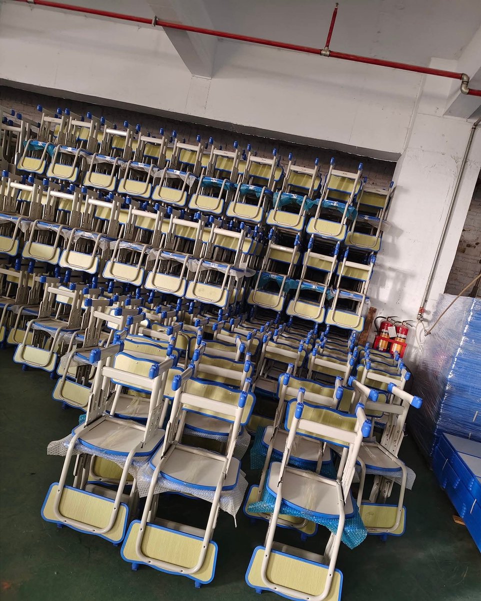 Uzochukwukwalu2's tweet image. For the &quot;Smart Schools&quot; coming up in different parts of the SE. 

Our company can supply the state governments SMART SCHOOL FURNITURES for SMART KIDS.