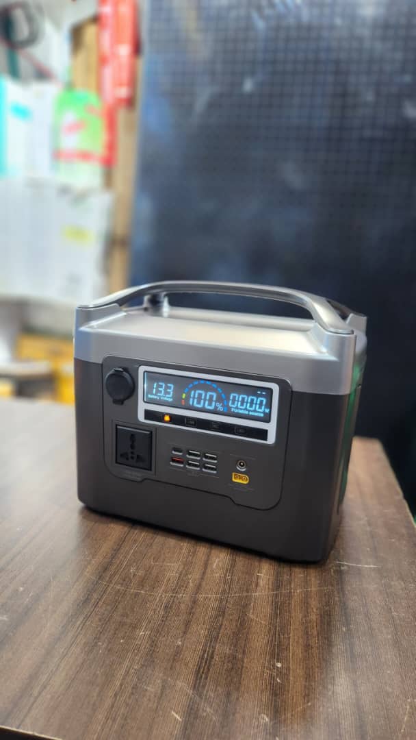 spabsolaruganda's tweet photo. Reach @spabsolaruganda for all sizes of portable power stations that will keep your electronics powered longer
We have from 600watts up to 3000w power stations
+257700801594
+256751879616
#portable_power_station
#power_station
https://t.co/pN0sgBezSg https://t.co/EbaoscgArj