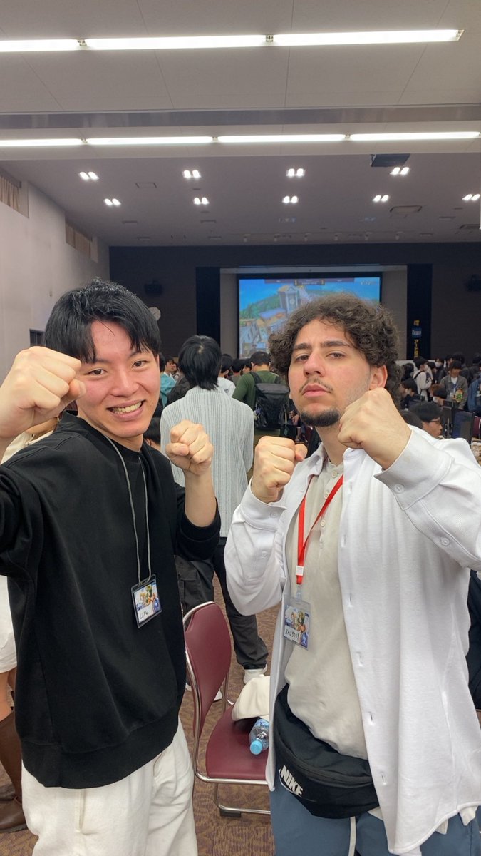 J’avais promis à mon frère Lii mac d’être là !

Merci à Team Ashkalonn de pouvoir nous permettre de se revoir, mais cette fois ci SUR LE RING !