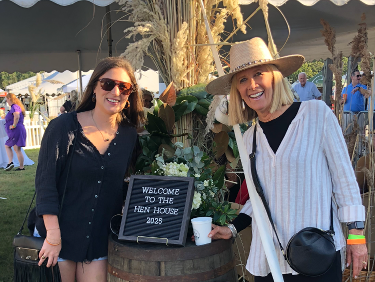 bearingins's tweet photo. We had a great time sponsoring the Fredericksburg @DucksUnlimited Crab and Beef Feast! We’re proud to be part of this event, which supports DU's mission to conserve, restore, and manage wetlands and other habitats for North America's waterfowl. 🦆🌿 #DU #BearingInsurance https://t.co/fecBlXyfUu
