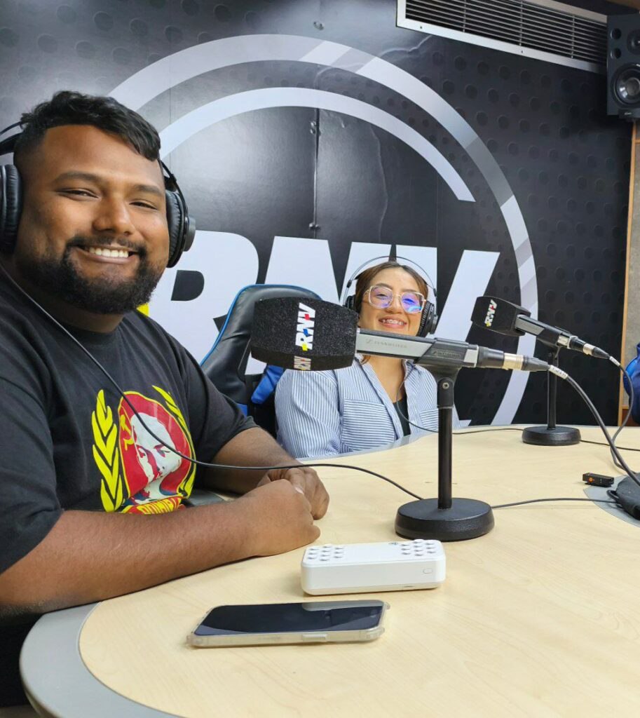 Juventud organizada y solidaridad internacional fortalecen la soberanía de la Patria

#17Sep
#ComunaONada 

Lee la nota 👇 

comunas.gob.ve/2025/09/16/juv…