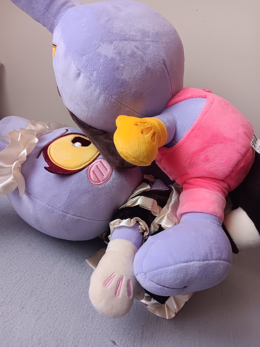 OH MY GOD SHE'S HERE