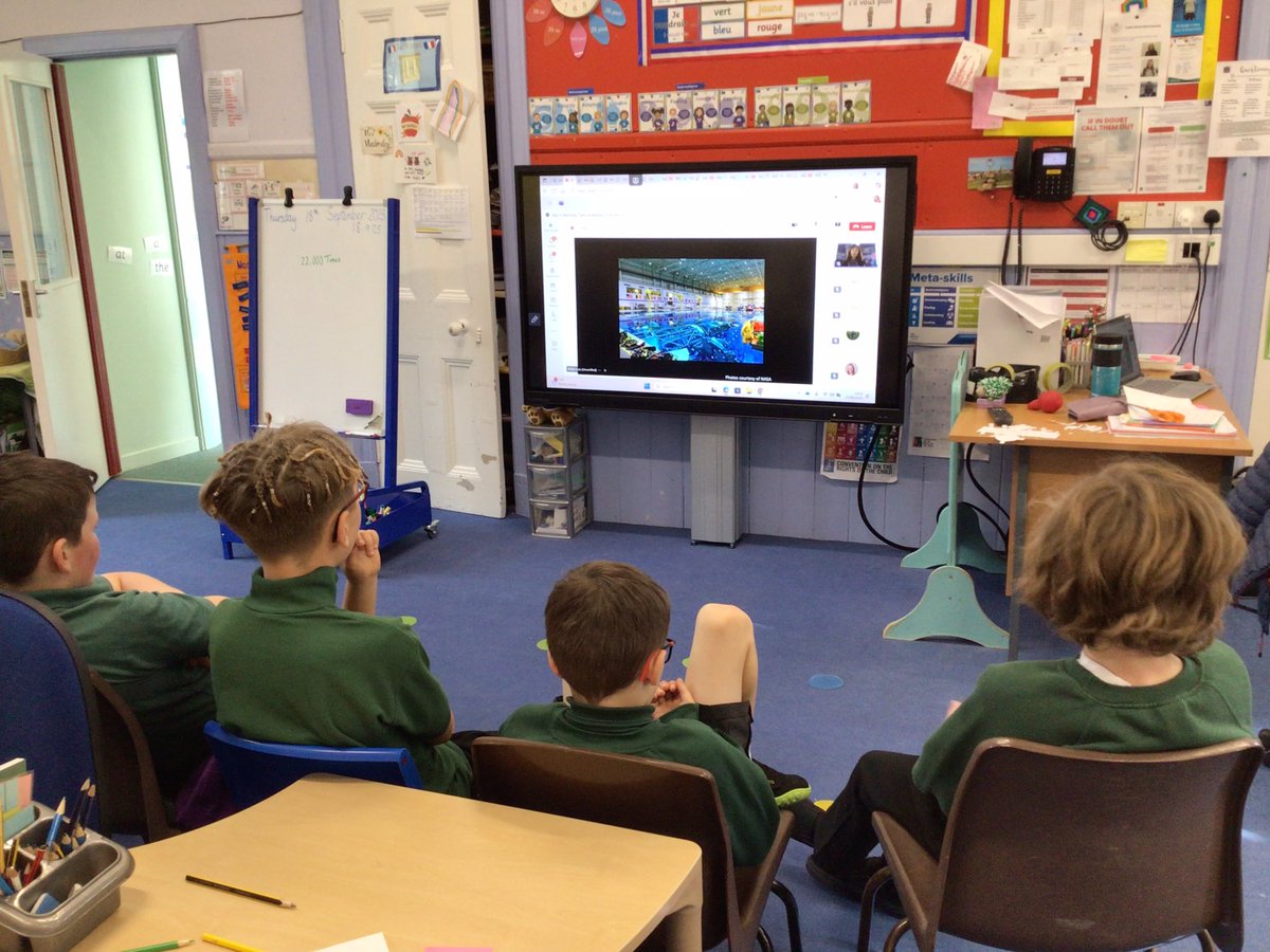 Crathie_School's tweet image. The webinar by Adele Luta about Engineering Habitats in Sea and Space was fascinating and generated some great discussions. @TechFestNews #STEM #criticalthinking