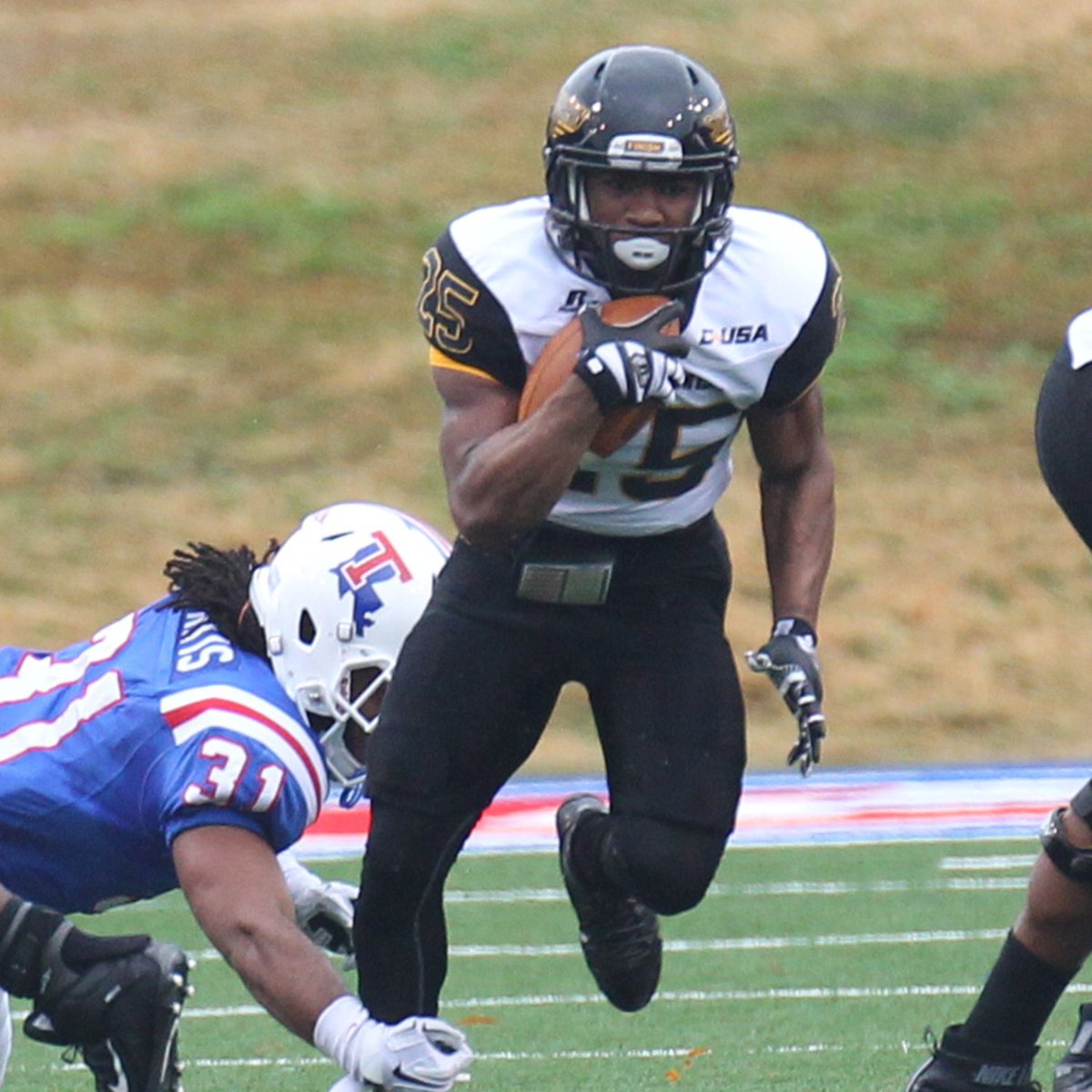 𝗔 𝗟𝗢𝗢𝗞 𝗕𝗔𝗖𝗞 | Southern Miss Wins 2015 CUSA West Division Championship in Ruston

🔗 » smttt.info/47Jntz7

<a href="/ItoSmith/">Ito Smith</a> | #SMTTT