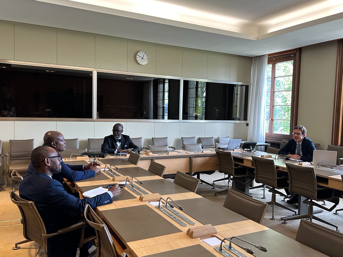 OshikawaMaika's tweet photo. Meeting with Mr Djamil Boinali, Secretary-General of #Comoros’ Ministry of Economy, to discuss implementation of Comoros’ post-accession strategy. Grateful to Mr. @AxelAddy, Liberia's former Commerce Minister &amp; Chief Negotiator, for sharing post-accession insights. https://t.co/SGeWJqKxdC
