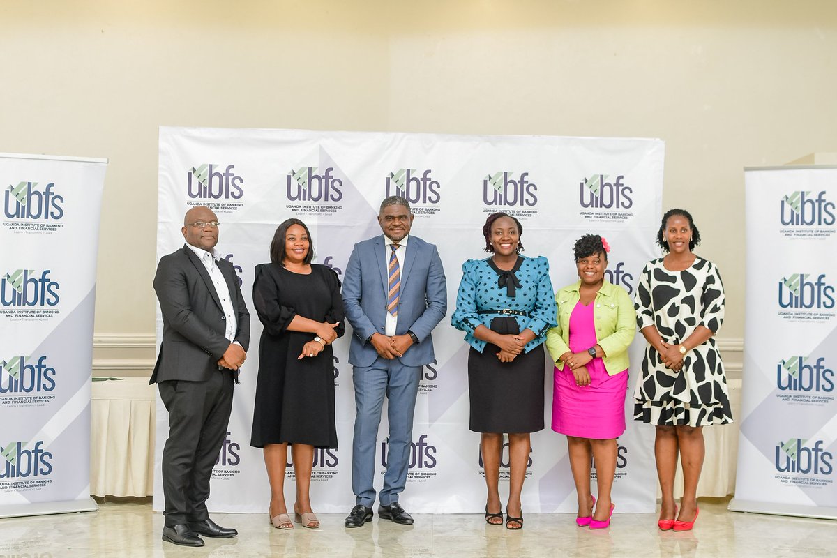 ibfsUg's tweet image. @OldMutualUganda all set for impact! 🚀

Great to have your team at the Finishing Strong Sales Master Class 2025.

#FinishingStrong2025 #SalesMasterClass #uibfs