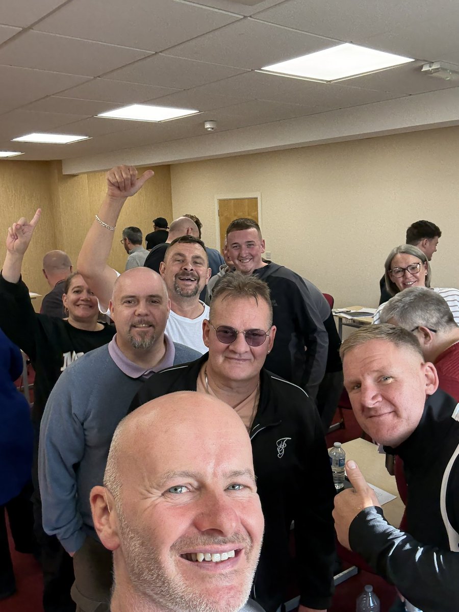 A powerful few days of evangelism and evangelism training in England with teenchallenge 

From the classroom to the streets the testimonies of lives touch and transformed by the person and power of Jesus.

Pray for Mitch as he continues training and outreach again tomorrow.