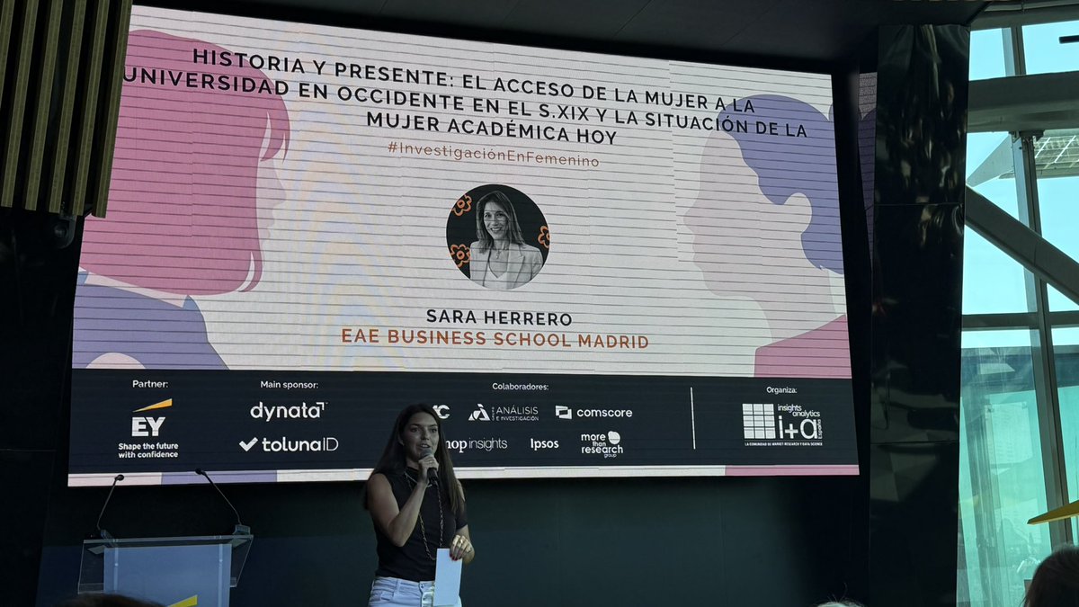AlejandraBorcel-Idea tweet media