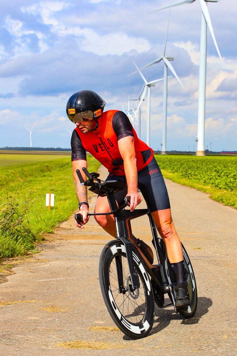 VELOREVOLUTION tweet media