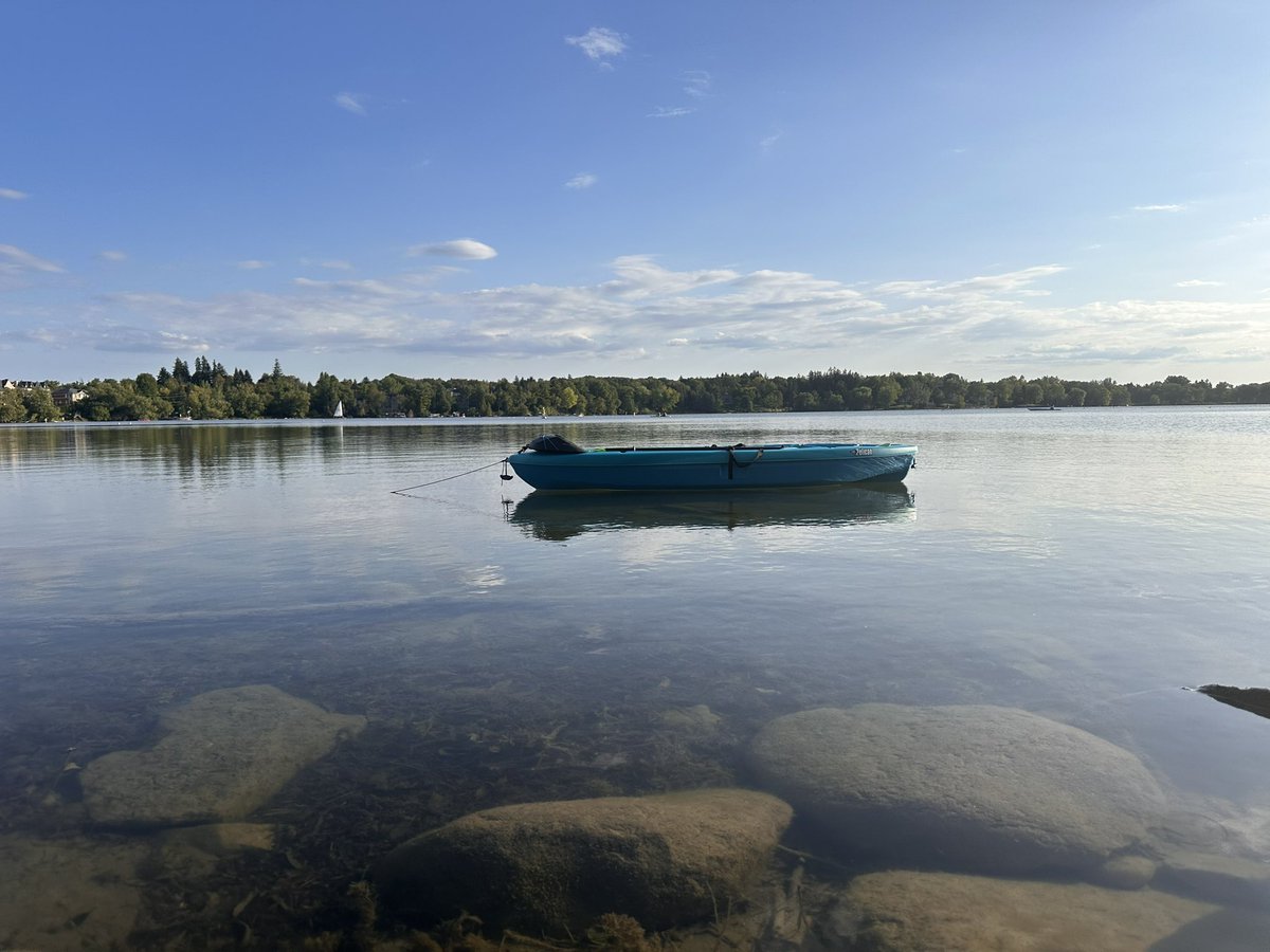 Bir sandala bile binmedim, geçti ömrüm dememek için …. Bindim ….#toronto #lakelife #hope #fun