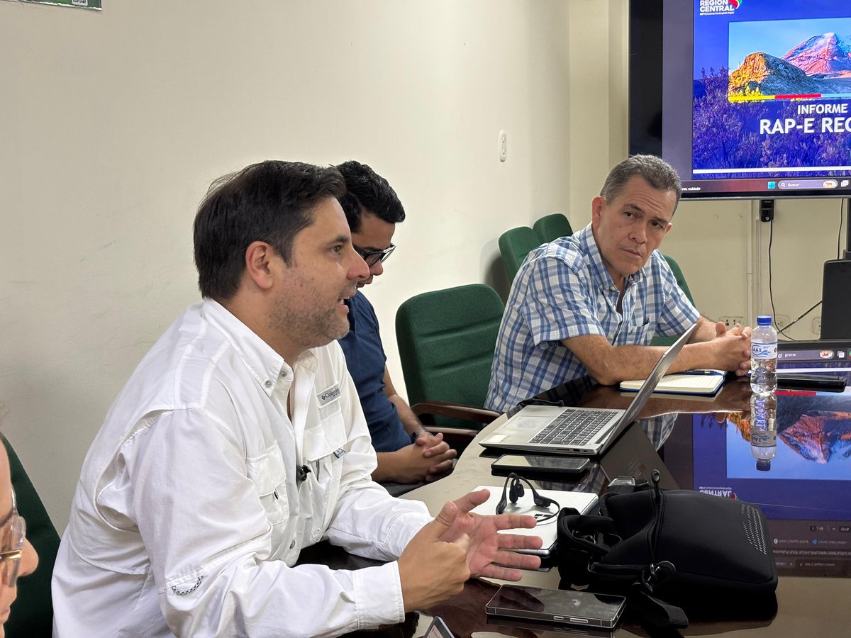 #Gestión | En las instalaciones de la 'Cámara de Comercio del Sur y Oriente del Tolima' en El Espinal, nos reunimos con los representantes de los gremios del departamento (<a href="/gremiostolima/">Comité Intergremial del Tolima - CI Tolima</a>) con el propósito de socializar las acciones que impulsa la RAP-E Región Central en favor del