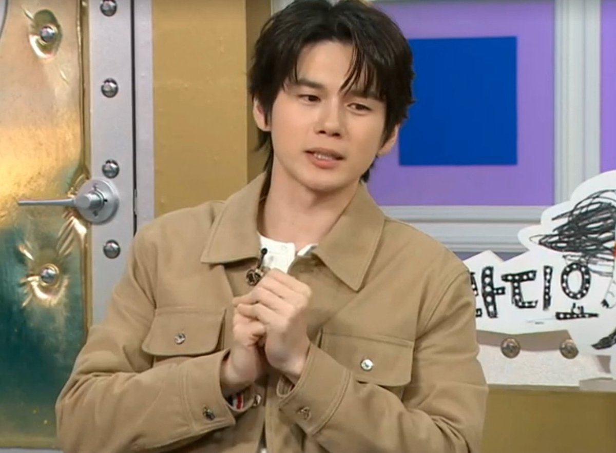 หล่อมากกก คนอะไรทั้งหล่อ ทั้งน่ารัก ร้อง เต้น แสดงเก่ง แถมตลก ความสามารถเพียบ ขอให้คนค้นพบองซองอูของพวกเราอีกเยอะๆ โอบล้อมด้วยความรักเต็มไปหมด🤎