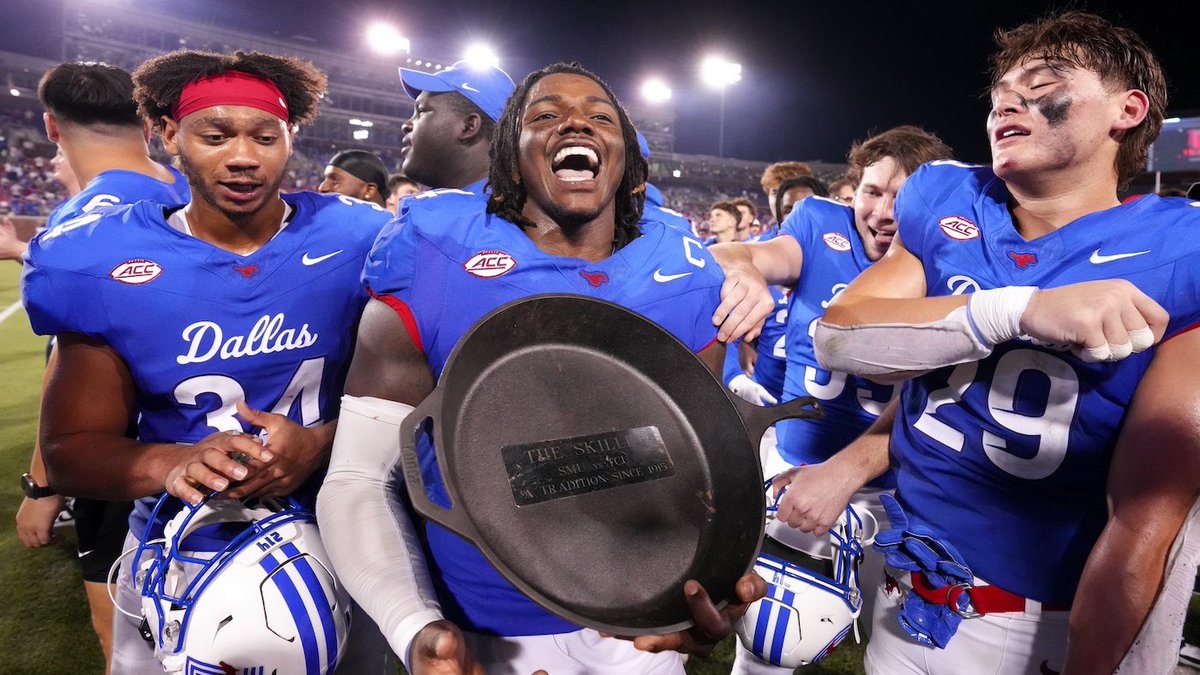 SMU and TCU are set to play the 104th meeting of the Iron Skillet before the rivalry permanently goes on pause. 

I wrote a eulogy for a local rivalry defined by missed connections, struck down at its greatest moment.

cbssports.com/college-footba…