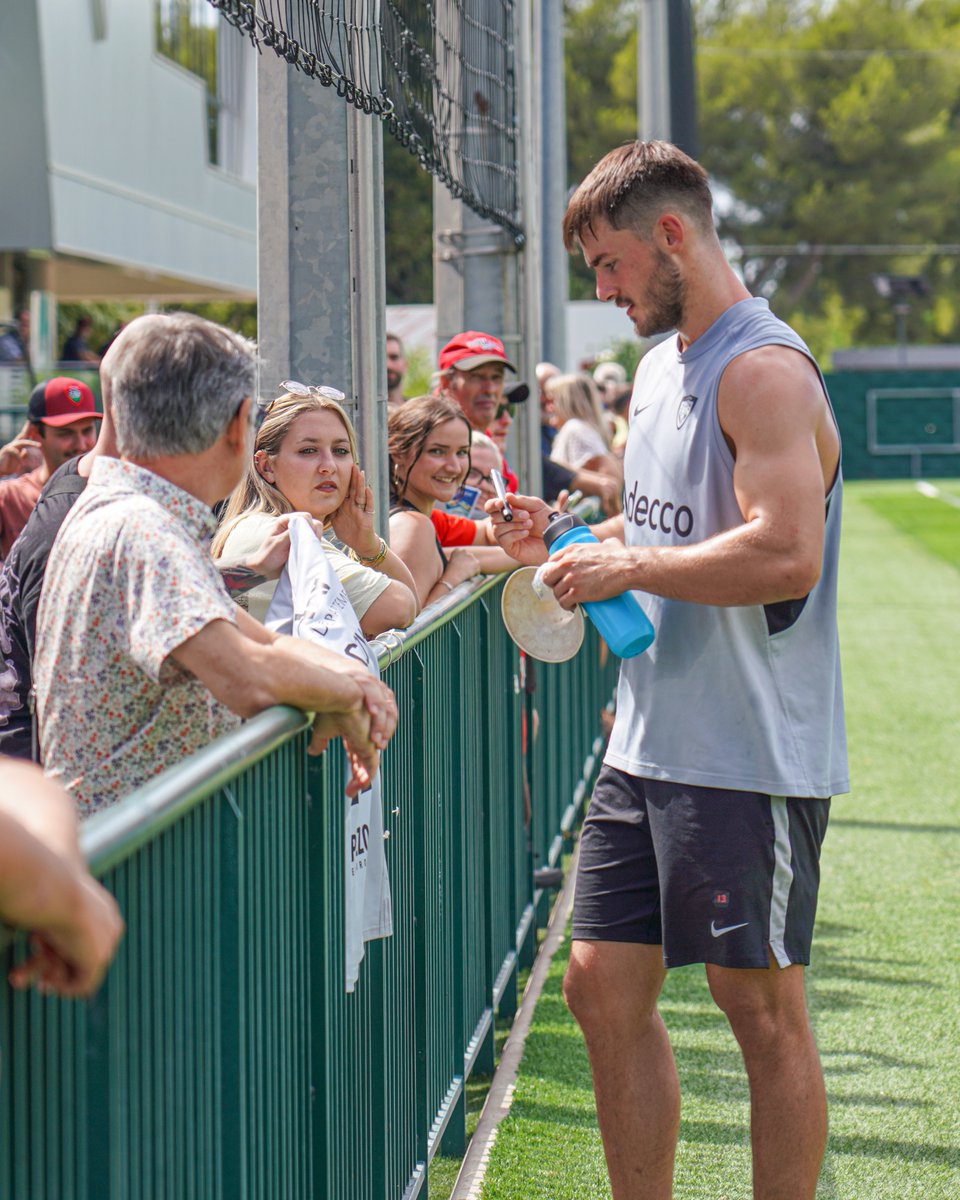 RCTofficiel's tweet image. Toujours un plaisir de vous retrouver au Campus RCT 🫶❤️🖤

#ParceQueToulon