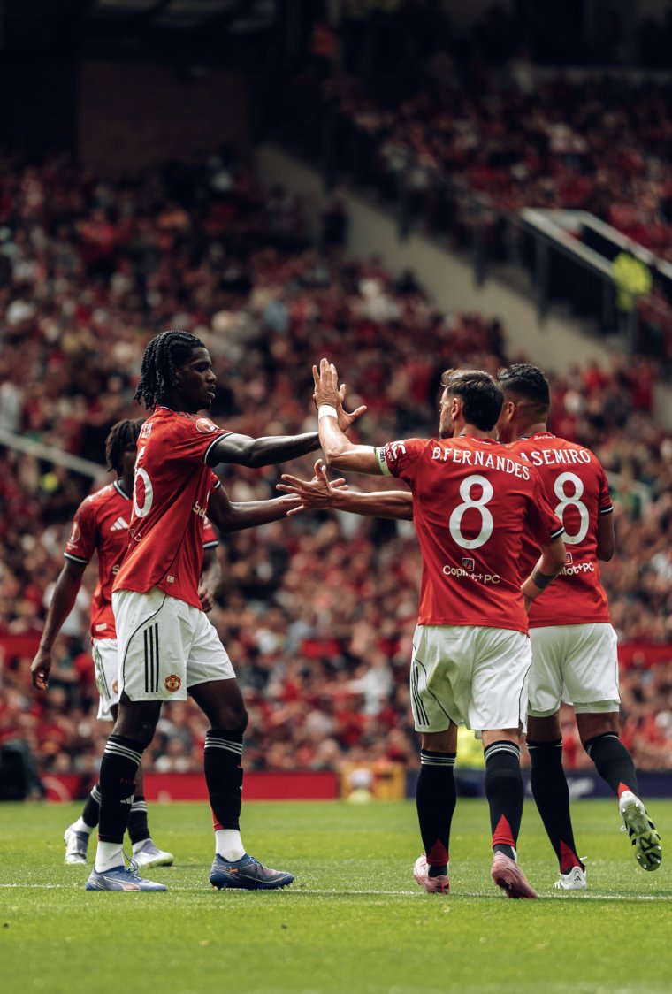 SimplyUtd's tweet image. ๐จ Man Utd havenโt lost to Chelsea at Old Trafford in the league since 2013, when Giggs was still playing.