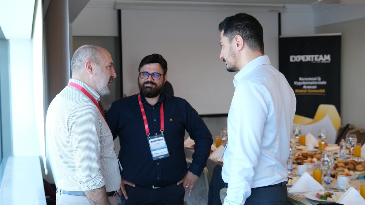 SplashBI's tweet image. What a powerful roundtable in Istanbul! 
Finance &amp;amp; IT leaders saw how Oracle users in Turkey are simplifying reporting with GL Connect, SQL Connect &amp;amp; SplashAI. Live demos + peer insights = real impact. Thanks to all who joined!

#GLConnect #SQLConnect #AI #SplashBI #OracleEBS
