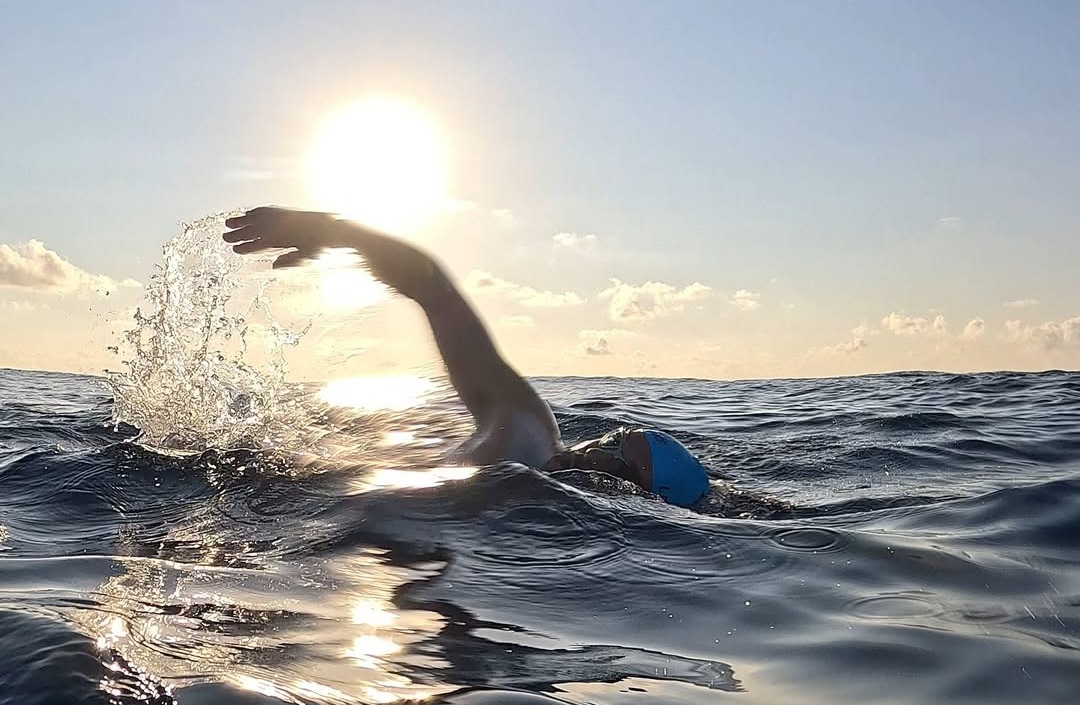 Notícias Swim Channel -> Brasileiro completa travessia de 42 km em Portugal: swimchannel.net/br/brasileiro-…