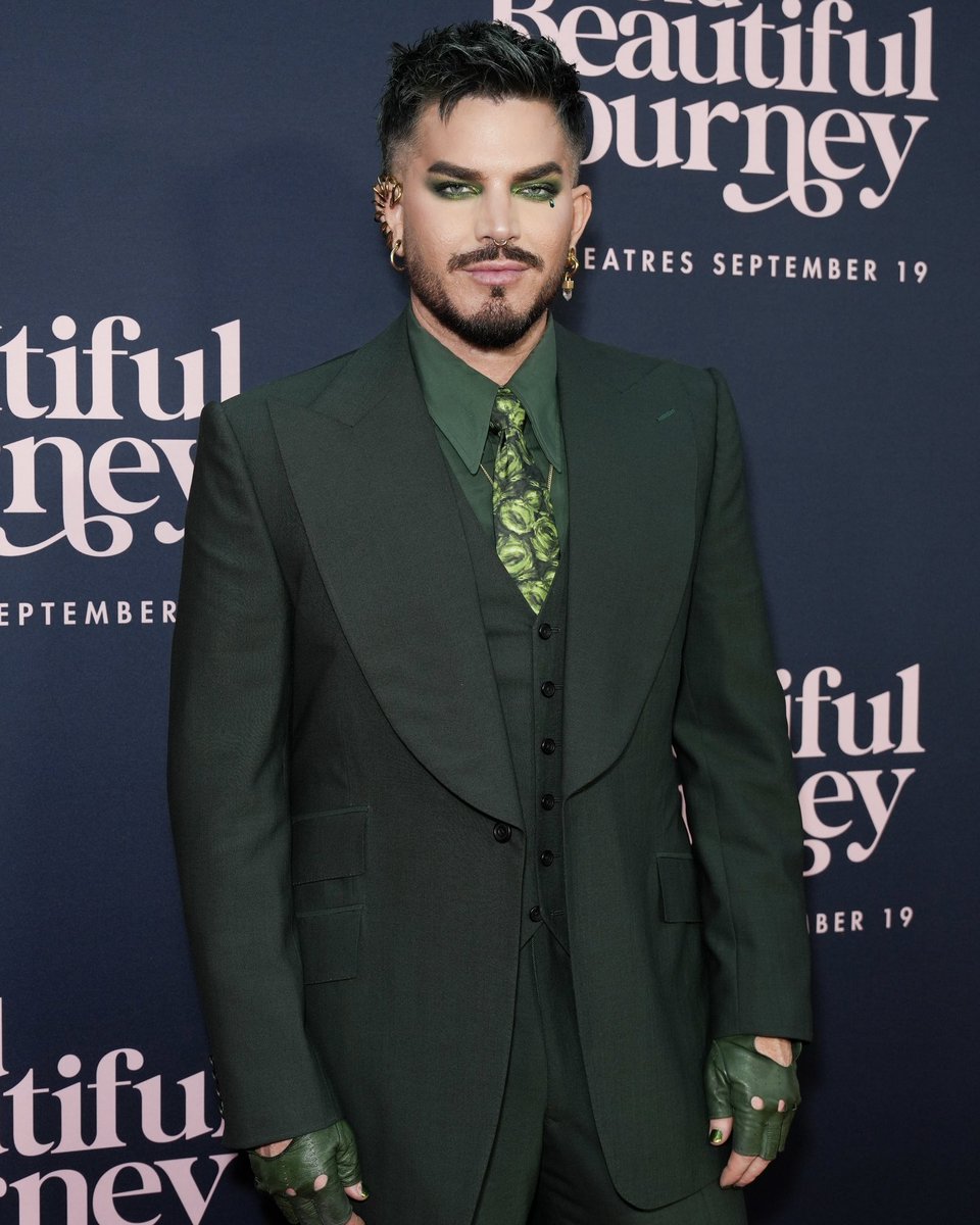 adamlambert's tweet image. .@papermagazine, @theperfectmag and @BigBoldMovie 💚