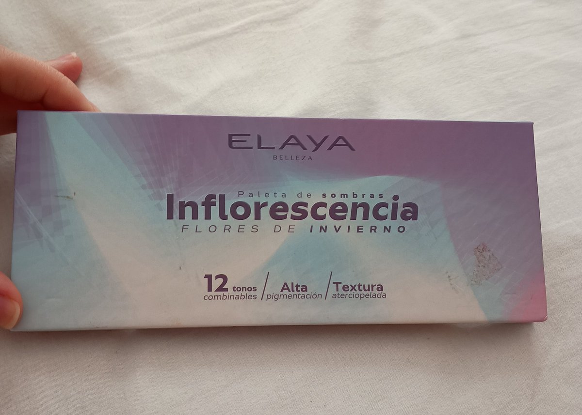 Blue_Madrigal's tweet photo. La paleta de sombras más completa y de los colores que me gustaría usar es la Marvelous de #MaquillajeAtenea.
Ya tengo la de flores invernales de #Elaya y una de #Bys que me regalaron, la cual es cálida. https://t.co/9uwOtEDmRH
