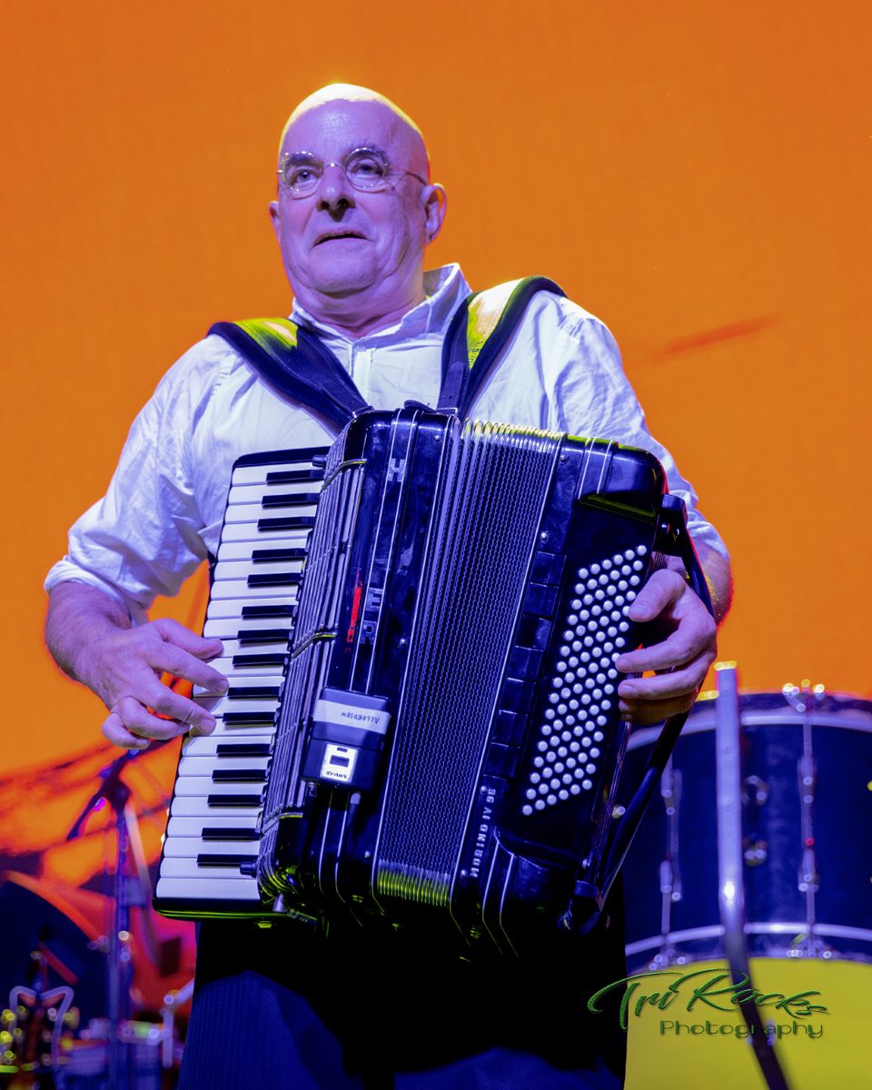 TriRocks tweet media