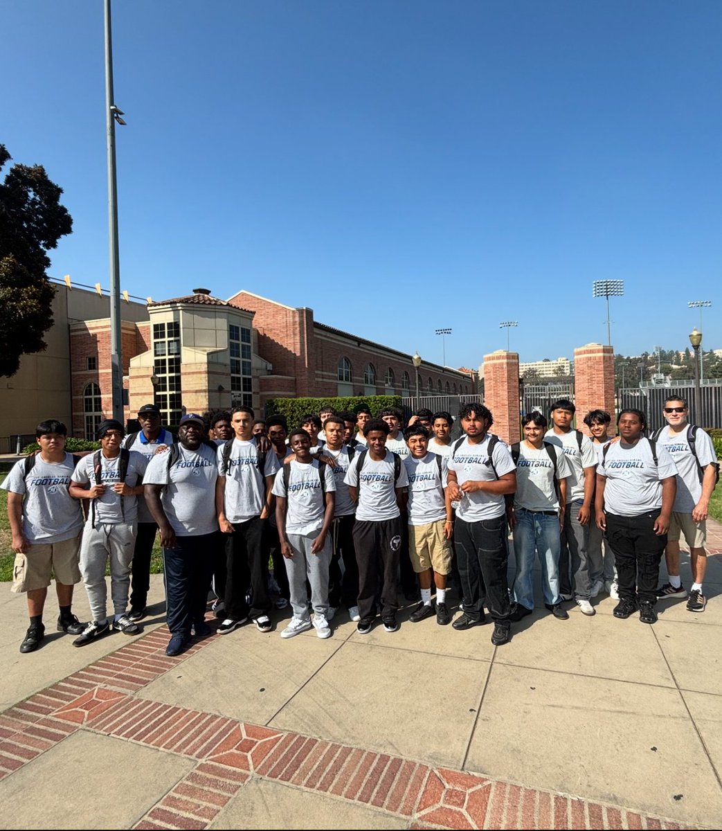 RomanFootball (@romanfootball2) on Twitter photo Thanks To <a href="/RamsCommunity/">Rams Community</a> & LAUSD Athletics For Inviting Our Football Team To UCLA For The Academic Challenge Field Trip Last Monday! #WeAllWeGot #WeAllWeNeed #RomanPride #RomanEmpire #RomanNation
<a href="/latsondheimer/">eric sondheimer</a> <a href="/CIFLACS/">CIF LA City Section</a> <a href="/LACitySection/">City Section News</a> <a href="/Am/">a</a> Thanks To <a href="/RamsCommunity/">Rams Community</a> & LAUSD Athletics For Inviting Our Football Team To UCLA For The Academic Challenge Field Trip Last Monday! #WeAllWeGot #WeAllWeNeed #RomanPride #RomanEmpire #RomanNation
<a href="/latsondheimer/">eric sondheimer</a> <a href="/CIFLACS/">CIF LA City Section</a> <a href="/LACitySection/">City Section News</a> <a href="/Am/">a</a>
