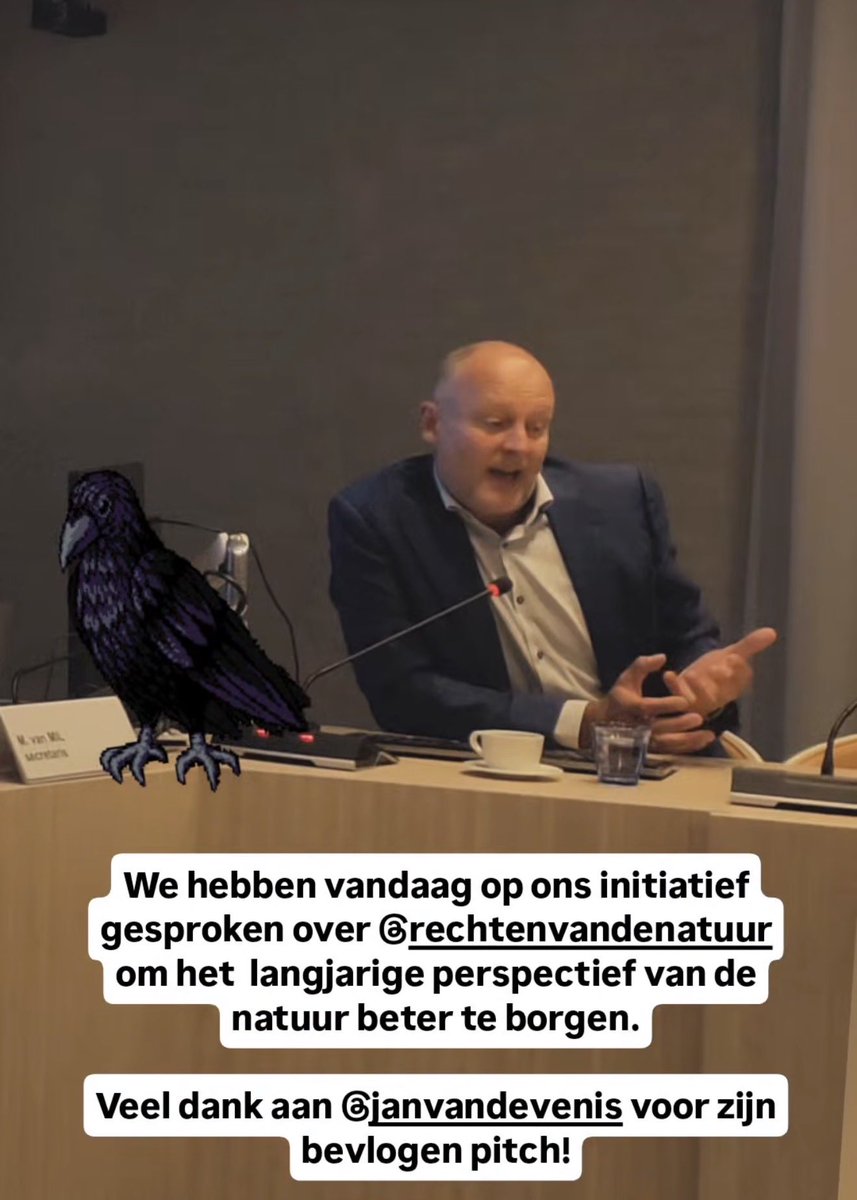 Mooie, verbindende avond in Eindhoven: 

Ik gaf een inleiding ‘Hoe neem je zorgvuldig de lange termijn en natuur belangen beter mee?’ +
Wat kun je met #RechtenvandeNatuur

Hoop te hebben geïnspireerd en benieuwd naar het vervolg!

Screenshot met raaf <a href="/PvdDEindhoven/">Partij voor de Dieren Eindhoven</a> <a href="/JonasRoothans/">Jonas</a>