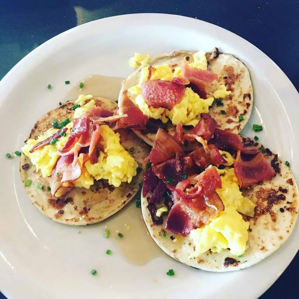 RobAlbinger's tweet photo. @RobbyBerger https://t.co/fJTZNxFmBi If you can make it happen I would strongly suggest a visit. Breakfast taco with chicken and bacon. https://t.co/x4h3yrAg8b