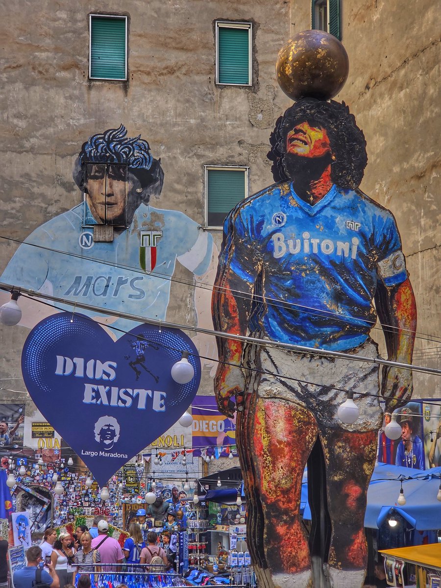 Wanders in Naples...