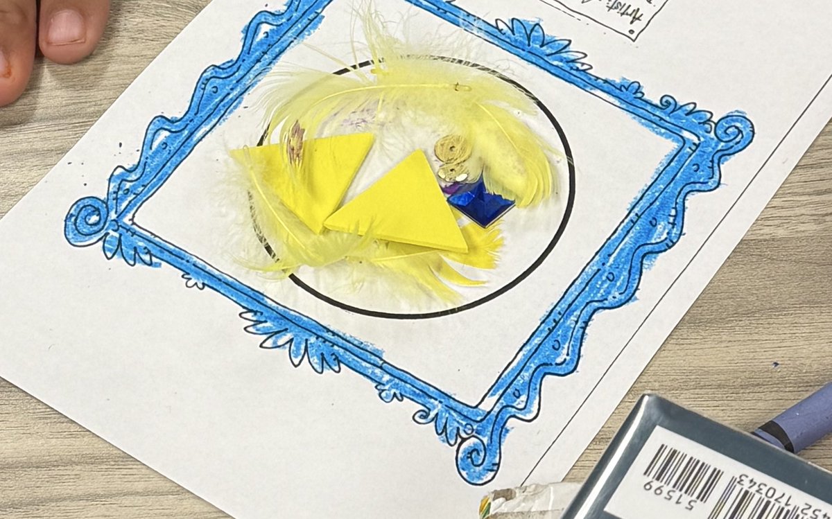 SMCLAbookden's tweet image. Making our mark for #DotDayLibrary #InternationalDotDay using Mixed Media @SMCLAbookden @CREWatDISD @DISD_Libraries @ProjectReadDISD @LauraRubioGarza @RubyGarzaDISD @Steps2Samuell