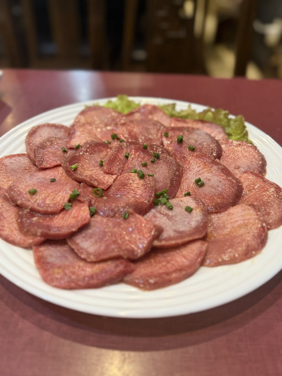 今日は会社の金で肉を食う日デス🐄