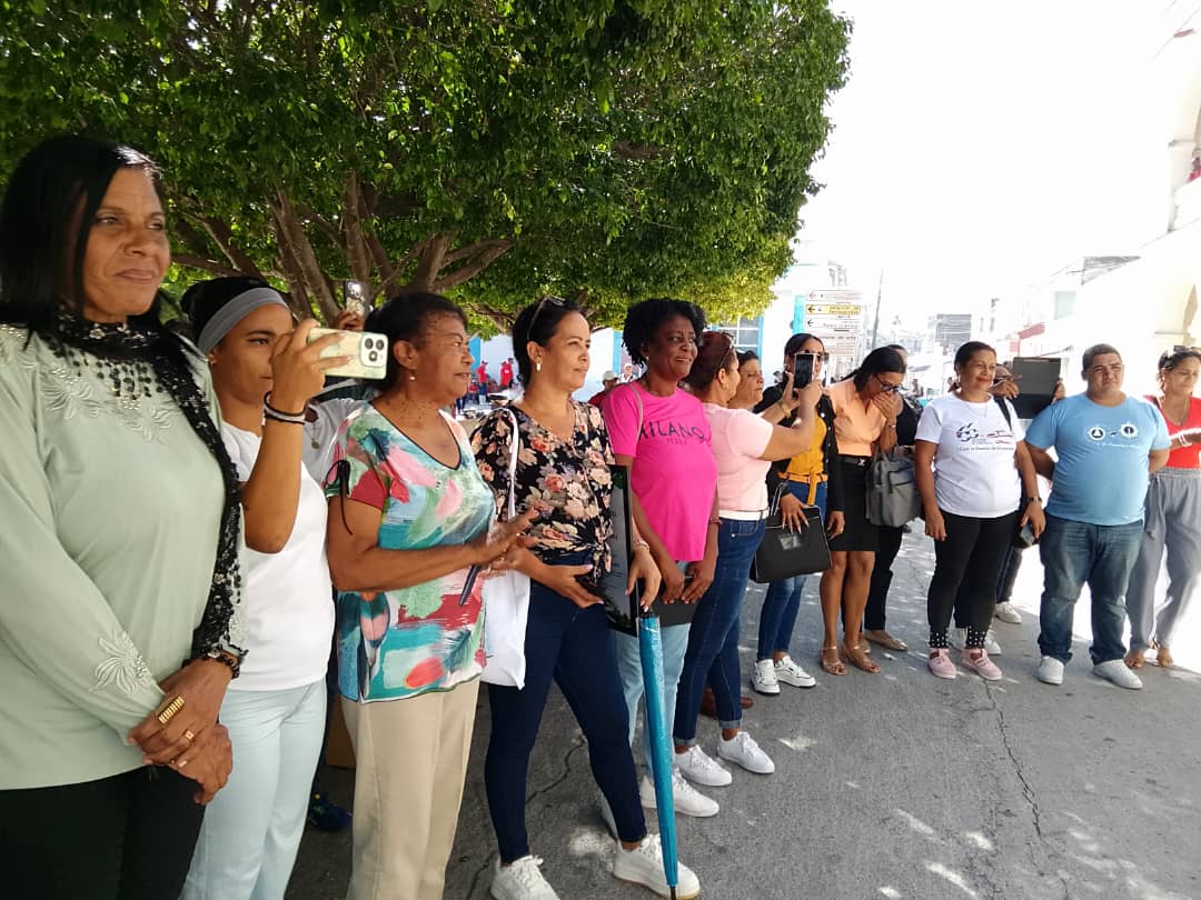 YanetsyTerry's tweet image. Diputados de la @AsambleaCuba cumplimentan, en #ProvinciaGranma, el programa de actividades como parte de la Rendición de Cuenta del @citmacuba y la Alta Fiscalización al @Minjus_Cuba. #PoderDelPueblo. @PartidoPCC @PresidenciaCuba @GobiernoCuba @GobiernoGranma @YudelkisOrtizB