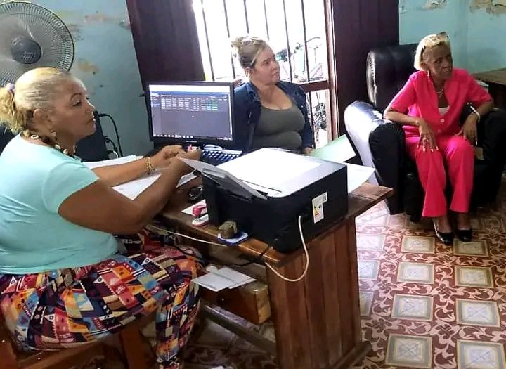 YanetsyTerry's tweet image. Diputados de la @AsambleaCuba cumplimentan, en #ProvinciaGranma, el programa de actividades como parte de la Rendición de Cuenta del @citmacuba y la Alta Fiscalización al @Minjus_Cuba. #PoderDelPueblo. @PartidoPCC @PresidenciaCuba @GobiernoCuba @GobiernoGranma @YudelkisOrtizB