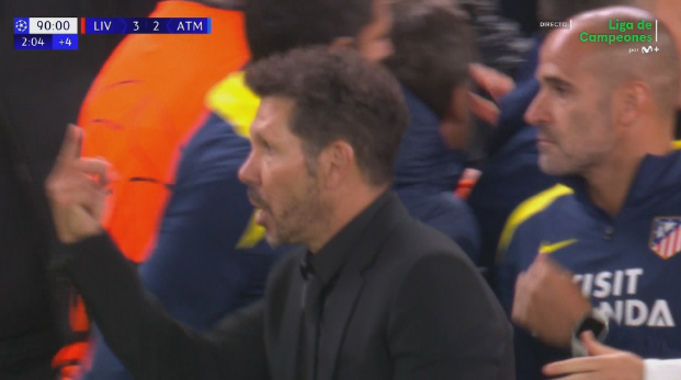 🟥 ¡SIMEONE, EXPULSADO por un ENFRENTAMIENTO con un AFICIONADO! #UCL 

🖕 Le hicieron una peineta desde la grada de Anfield.

¡Nos vemos a las 12 de la noche en Mega!