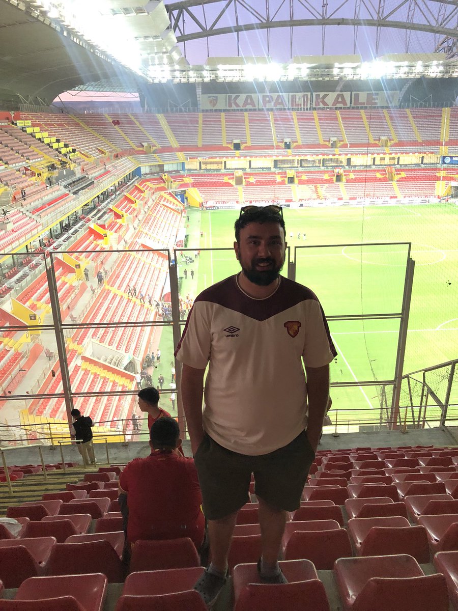 Ooggii35's tweet photo. Göztepe gönlüme yâr https://t.co/3Y2oBC0OO4