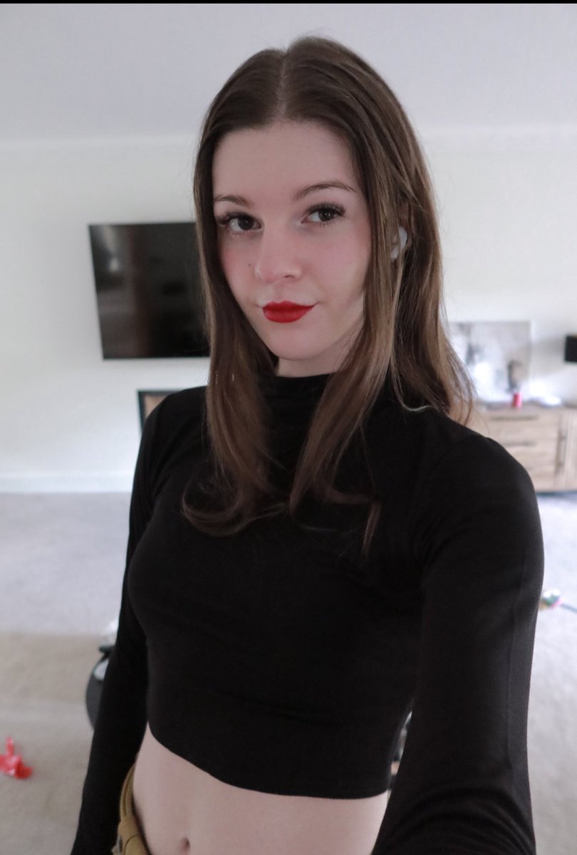 F1NN5TER tweet media