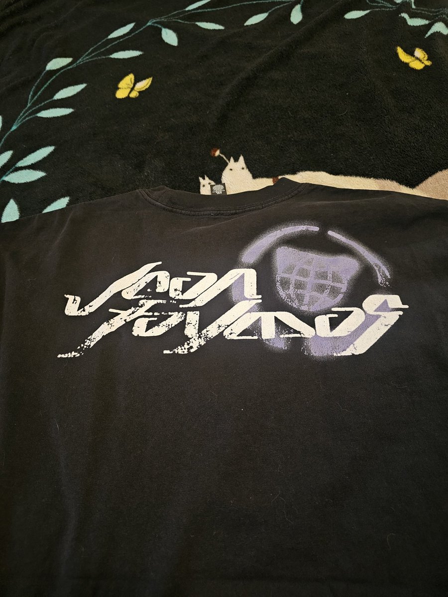 THE <a href="/jeanfaymas/">Jets 🔗 Vershion</a> shirt came in! <a href="/CynapseInc/">Cynapse Inc.</a>