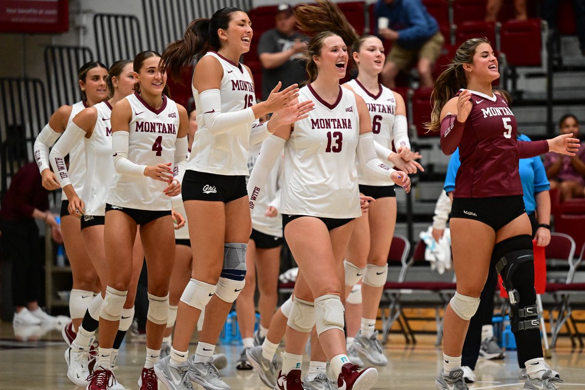 Back to back unbeaten weekends for <a href="/UMGRIZZLIES/">Montana Grizzlies</a> 👀

🏈 2-0 start to the season 
🏐 6 straight wins
⚽️ Back to back shutout victories 

#ExperienceElevated