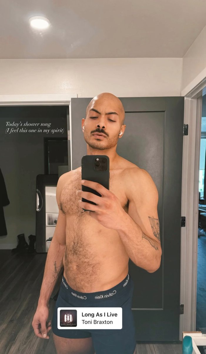 UpdatesZzavid's tweet photo. ZZAVID is currently listening to ‘Long as I Live’ by Toni Braxton as his shower song of choice

VIA: Instagram Stories

This comes after showers made a huge wave this summer thanks to #BB27 contestant Ashley Hollis. We support both parties in the fight to keep showering! https://t.co/tgD5lTSe8k